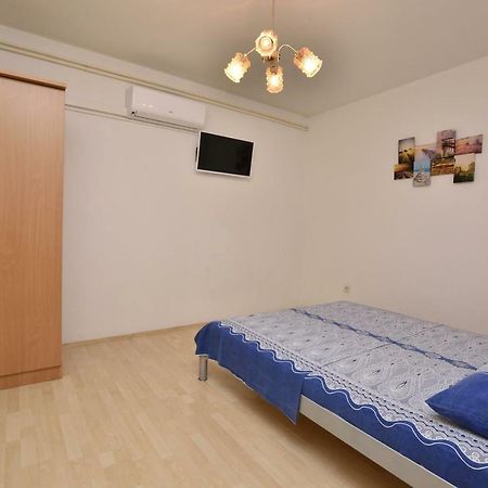 Apartment Dijo I Primosten Ngoại thất bức ảnh