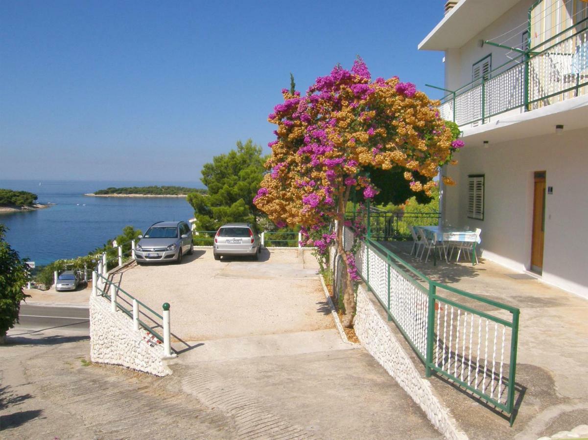 Apartment Dijo I Primosten Ngoại thất bức ảnh