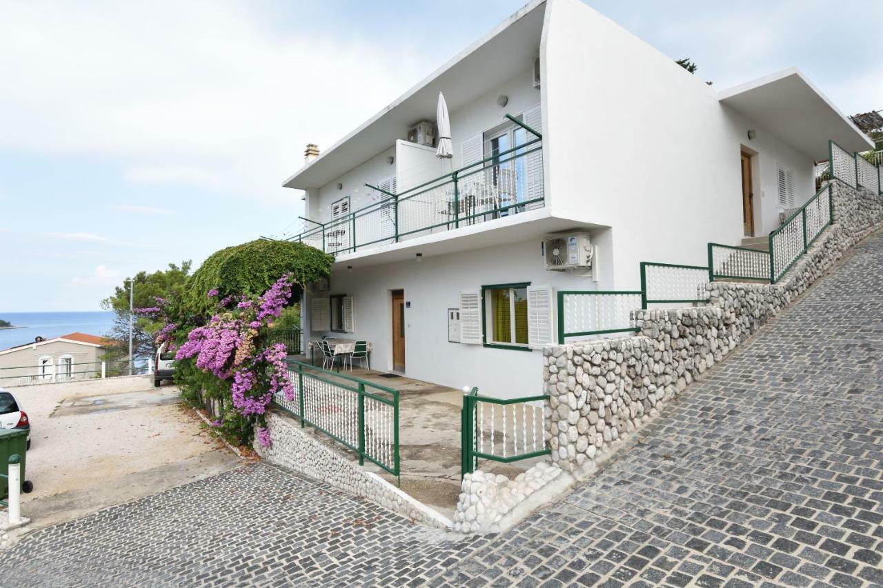 Apartment Dijo I Primosten Ngoại thất bức ảnh