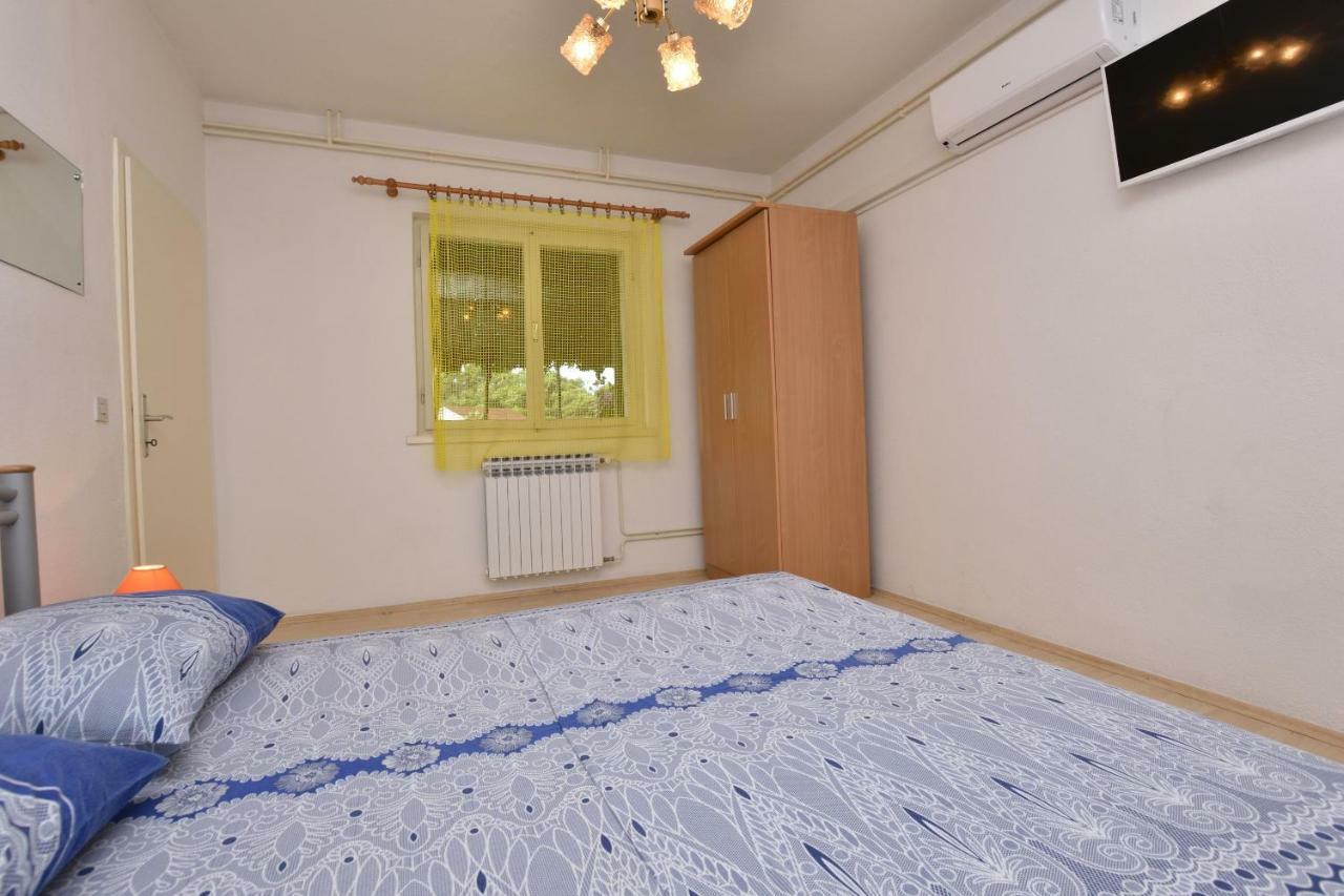 Apartment Dijo I Primosten Ngoại thất bức ảnh