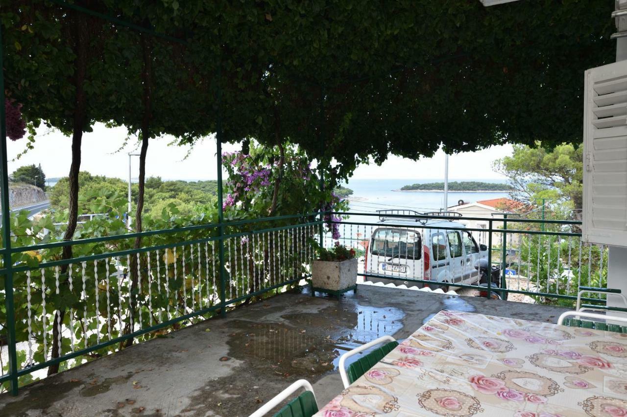 Apartment Dijo I Primosten Ngoại thất bức ảnh