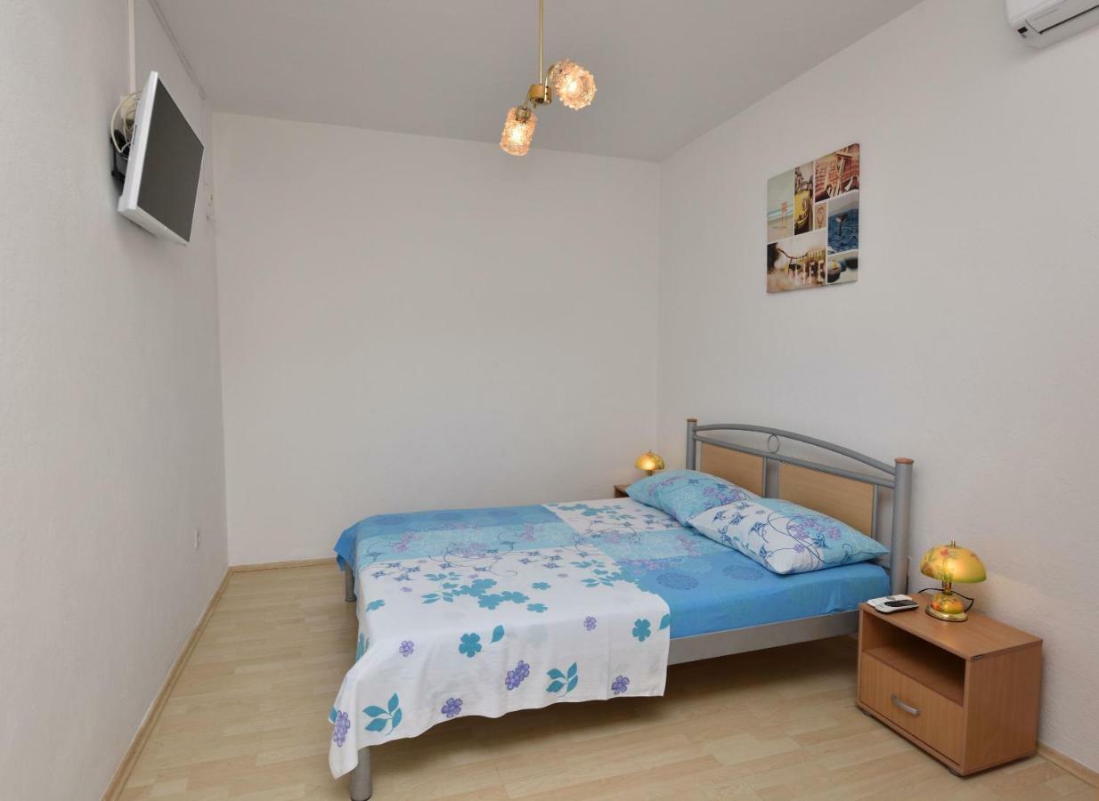 Apartment Dijo I Primosten Ngoại thất bức ảnh