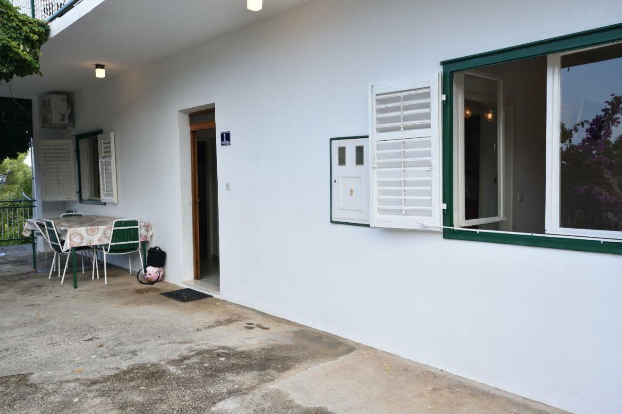 Apartment Dijo I Primosten Ngoại thất bức ảnh